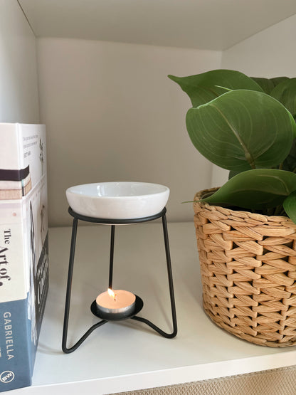 Black stand wax burner