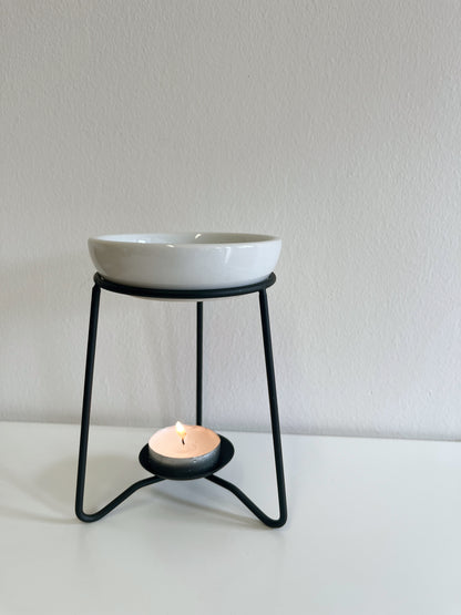 Black stand wax burner