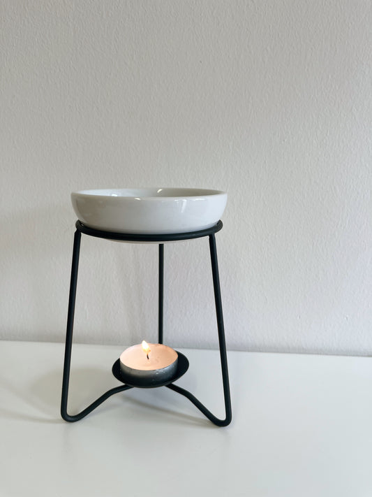 Black stand wax burner